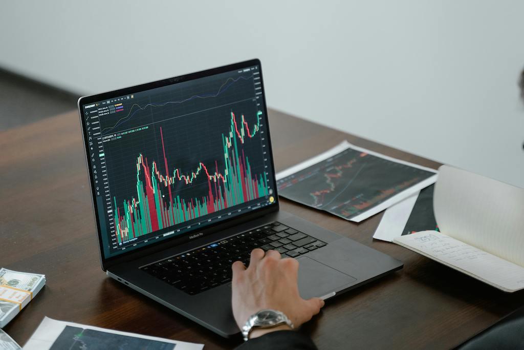 What Is Trading Account? Definition, How To Open, & Types