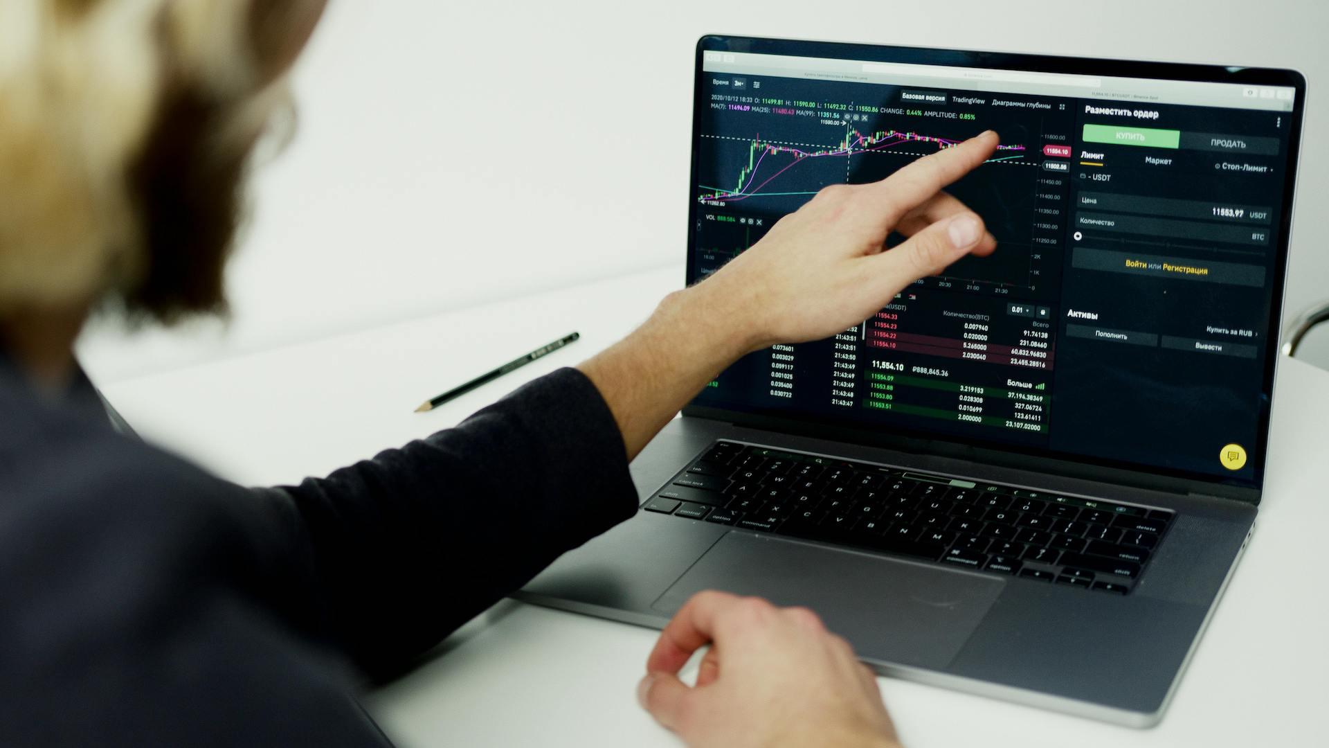 Weekly Forex Trading Analysis (7–13 April 2025)