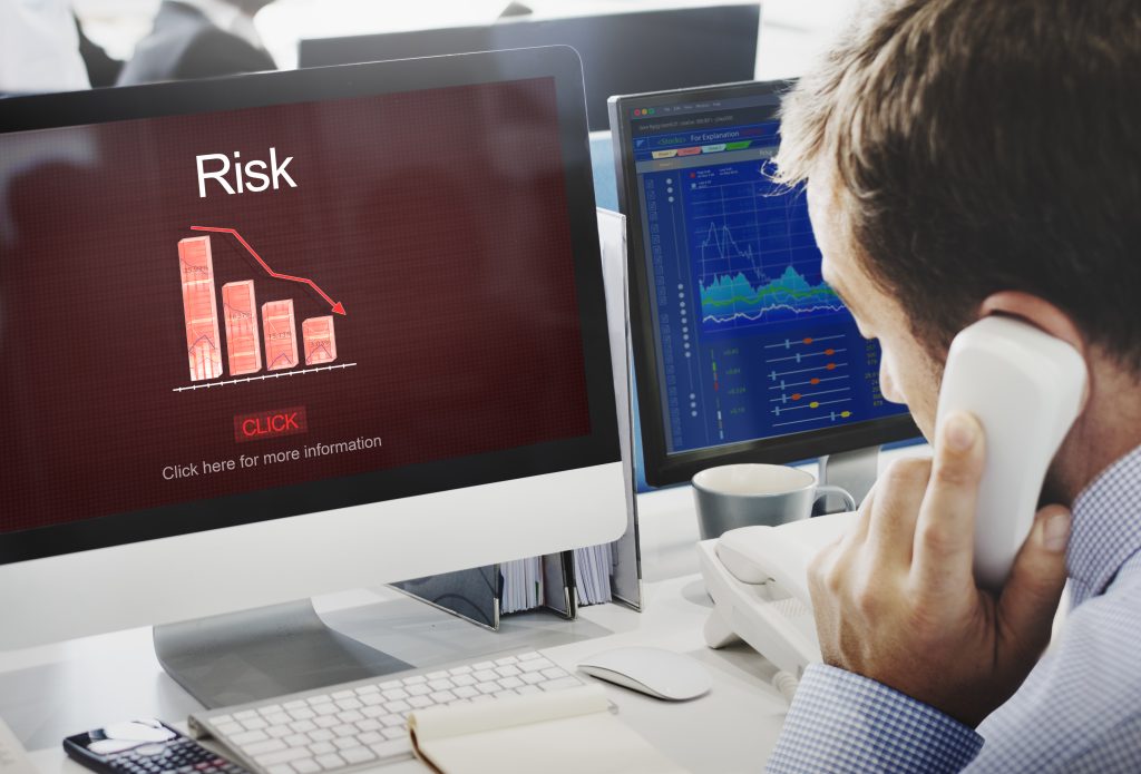 4 Questions To Ask Yourself Before Chasing a Big Move in Forex